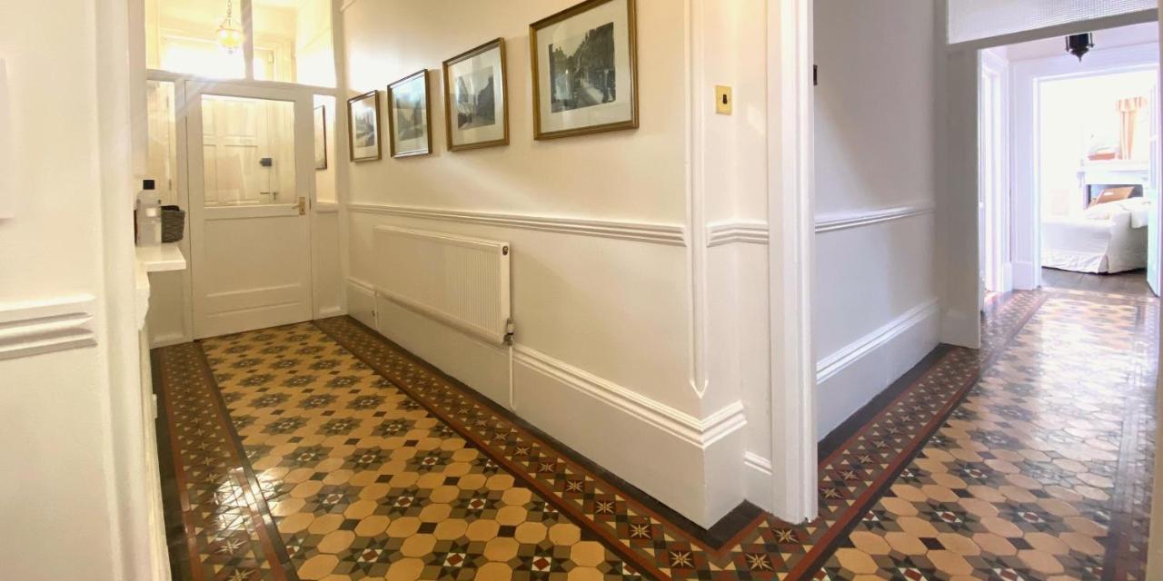Portman Lodge แบลนด์ฟอร์ดฟอรัม ภายนอก รูปภาพ